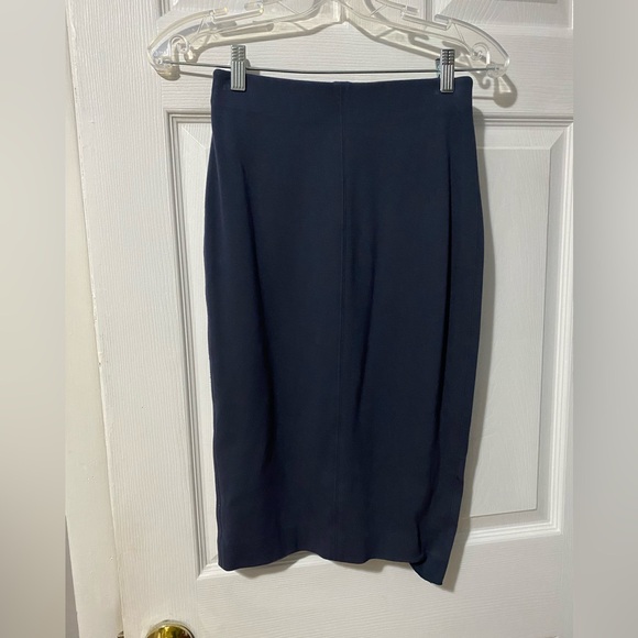 Aritzia Wilfred Skirt size small - Picture 1 of 3